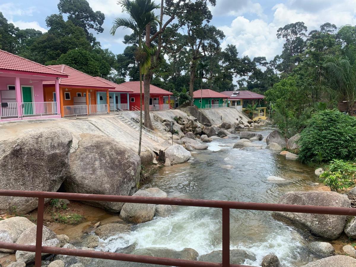 Chalet Latip D'Ayer Itam Hotel Kampong Ayer Hitam  Екстериор снимка